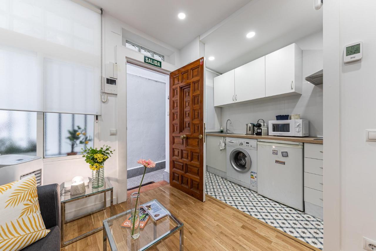 Appartamento Waou El Rastro I - Alquiler Corta Duracion Madrid Esterno foto